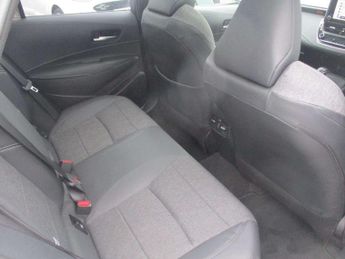 Toyota Corolla Touring Sport 2.0 VVT-i Hybrid Design 5dr CVT