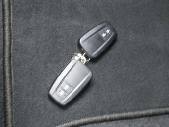 Toyota Corolla Touring Sport 2.0 VVT-i Hybrid Design 5dr CVT