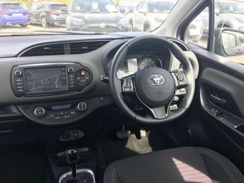 Toyota Yaris 1.5 Hybrid Icon Tech 5dr CVT