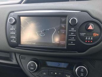Toyota Yaris 1.5 Hybrid Icon Tech 5dr CVT