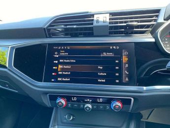 Audi Q3 35 TFSI Black Edition 5dr S Tronic [20" Alloy]
