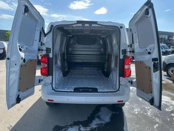 Peugeot Expert 2.0 BlueHDi 145 Asphalt Van