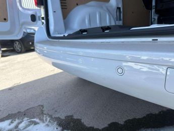 Peugeot Expert 2.0 BlueHDi 145 Asphalt Van