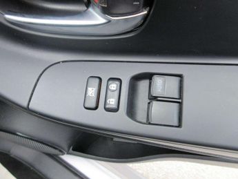Toyota Yaris 1.5 Hybrid Icon Tech 5dr CVT