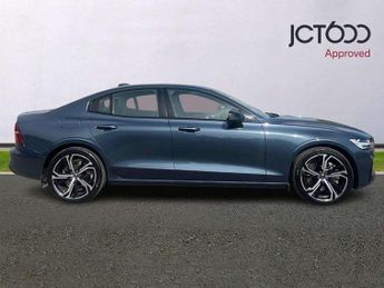 Volvo S60 2.0 B5P Ultimate Dark 4dr AWD Auto