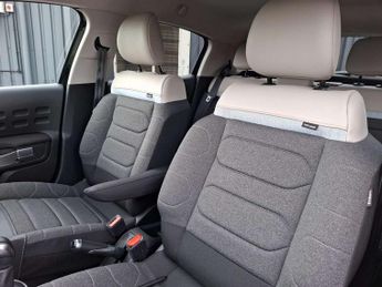 Citroen C3 1.2 PureTech Saint James 5dr