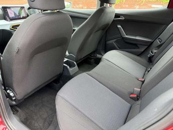 SEAT Arona 1.0 TSI 110 SE Technology 5dr DSG