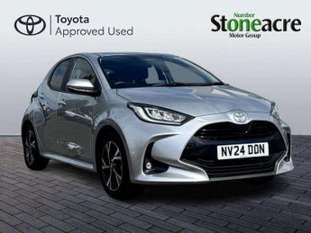 Toyota Yaris 1.5 Hybrid Design 5dr CVT