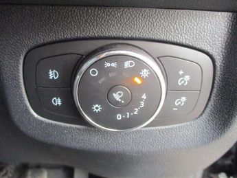 Ford Transit Courier 1.5 EcoBlue Limited Van
