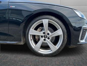 Audi A4 Avant 40 TFSI 204 S Line 5dr S Tronic