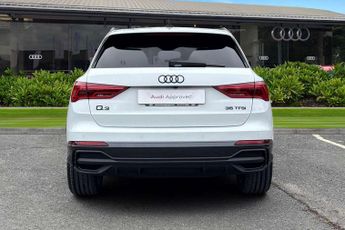 Audi Q3 35 TFSI Black Edition 5dr S Tronic [20" Alloy]