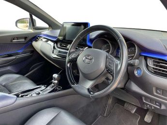 Toyota C-HR 1.8 Hybrid Dynamic 5dr CVT
