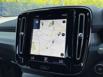 Volvo XC40 Recharge 1.5 T4 Recharge PHEV R DESIGN 5dr Auto
