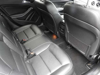 Mercedes-Benz GLA GLA 200d Sport 5dr Auto