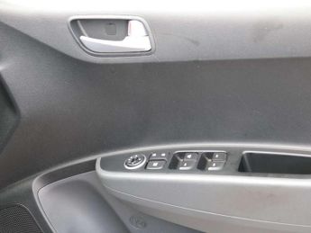 Hyundai i10 1.2 Premium SE 5dr