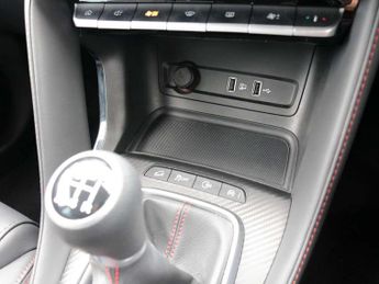 MG ZS 1.5 VTi-TECH Exclusive 5dr