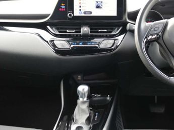 Toyota C-HR 1.8 Hybrid Design 5dr CVT