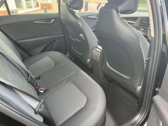 Kia Niro 1.6 GDi PHEV 2 5dr DCT