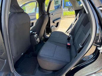 Renault Captur 1.3 TCE 140 Iconic 5dr