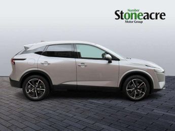 Nissan Qashqai 1.3 DiG-T MH Tekna 5dr