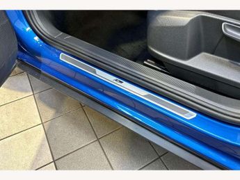 Volkswagen T-Roc 1.6 TDI R-Line 5dr