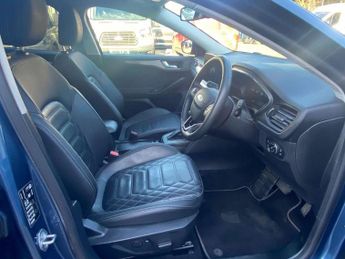 Ford Focus 1.0 EcoBoost Hybrid mHEV Titanium X 5dr Auto