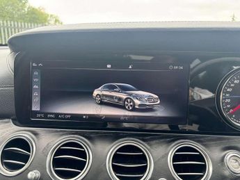 Mercedes-Benz E-Class E220d AMG Line Premium 4dr 9G-Tronic