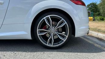 Audi TT S 2.0T FSI Quattro TTS 2dr S Tronic