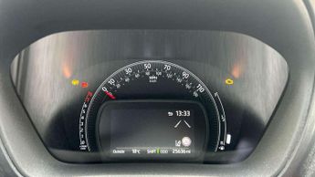 Toyota Aygo X 1.0 VVT-i Edge 5dr