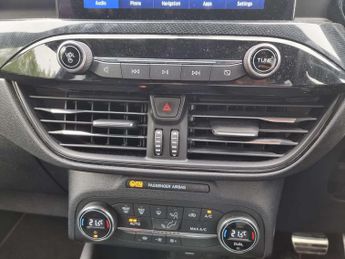 Ford Kuga 2.5 PHEV ST-Line 5dr CVT