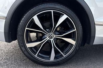 Volkswagen Tiguan 2.0 TDI 200 4Motion R-Line 5dr DSG