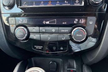 Nissan Qashqai 1.3 DiG-T 160 [157] Acenta Premium 5dr DCT