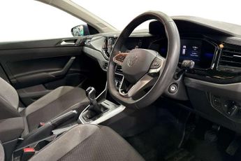 Volkswagen Polo 1.0 TSI Life 5dr