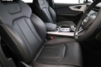 Audi Q7 50 TDI Quattro S Line 5dr Tiptronic