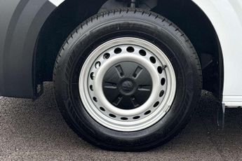 Volkswagen Transporter 2.0 TDI 150 Commerce Plus Van