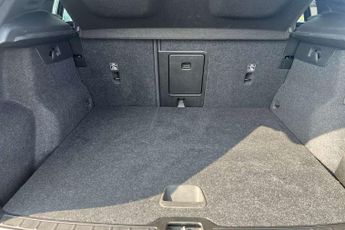 Volvo XC40 2.0 B4P R DESIGN 5dr AWD Auto