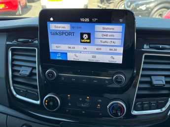 Ford Transit Custom 2.0 EcoBlue 130ps Low Roof Limited Van
