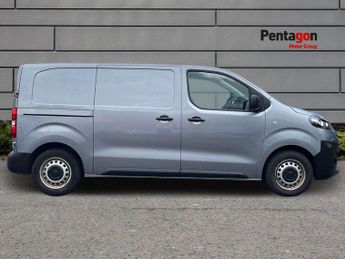 Vauxhall Vivaro 2900 1.5d 100PS Dynamic H1 Van
