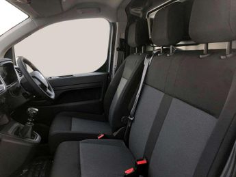 Vauxhall Vivaro 2700 1.5d 120PS Prime H1 Van