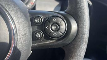 MINI Hatchback 5dr 1.5 Cooper Classic II 5dr