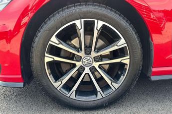Volkswagen Golf 1.5 TSI EVO 150 R-Line 5dr