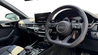 Audi A4 Avant 35 TDI Black Edition 5dr S Tronic