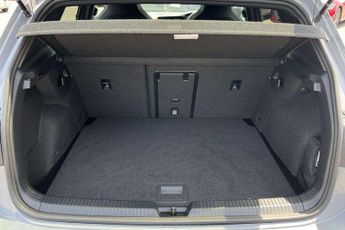 Volkswagen Golf 1.5 eTSI 150 R-Line 5dr DSG