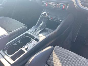 Audi Q3 35 TFSI S Line 5dr S Tronic