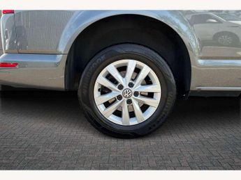 Volkswagen Transporter 2.0 TDI 110 Highline Kombi Van