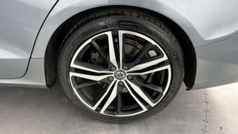 Volvo V60 2.0 T5 [250] R DESIGN Plus 5dr Auto
