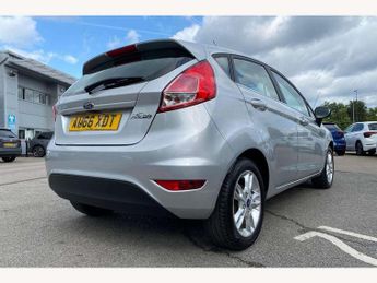 Ford Fiesta 1.25 82 Zetec 5dr