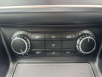 Mercedes-Benz GLA GLA 180 Urban Edition 5dr Auto