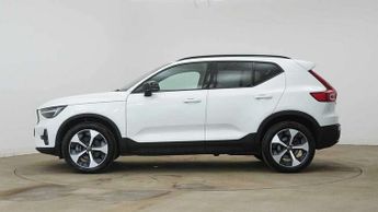 Volvo XC40 2.0 B3P Plus Dark 5dr Auto
