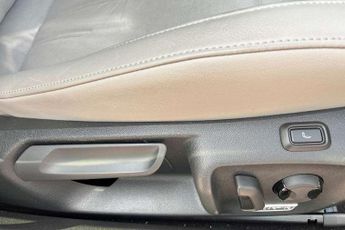 Volkswagen Passat Estate 1.5 TSI eHybrid Elegance 5dr DSG